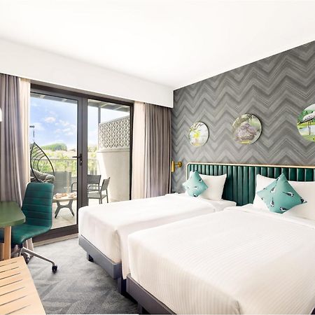 Ibis Styles Mysuru Hotel Bagian luar foto